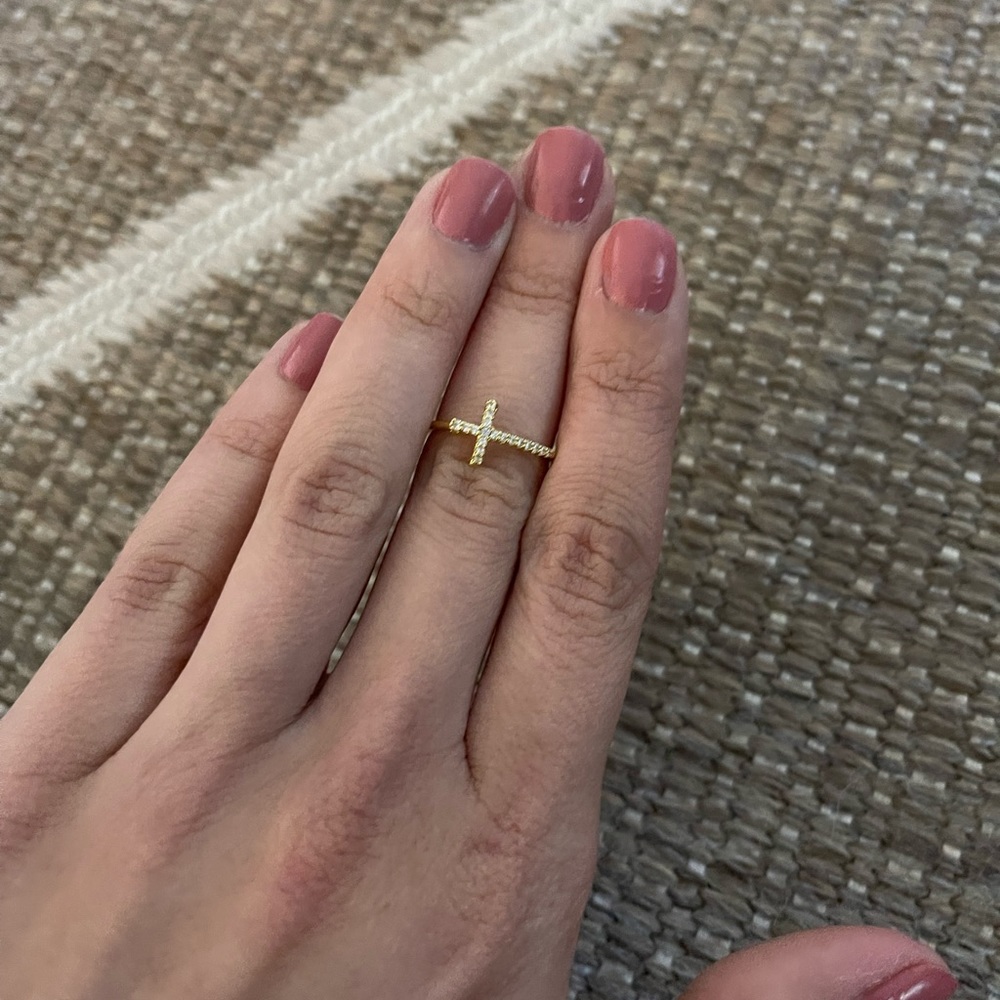 Cross ring